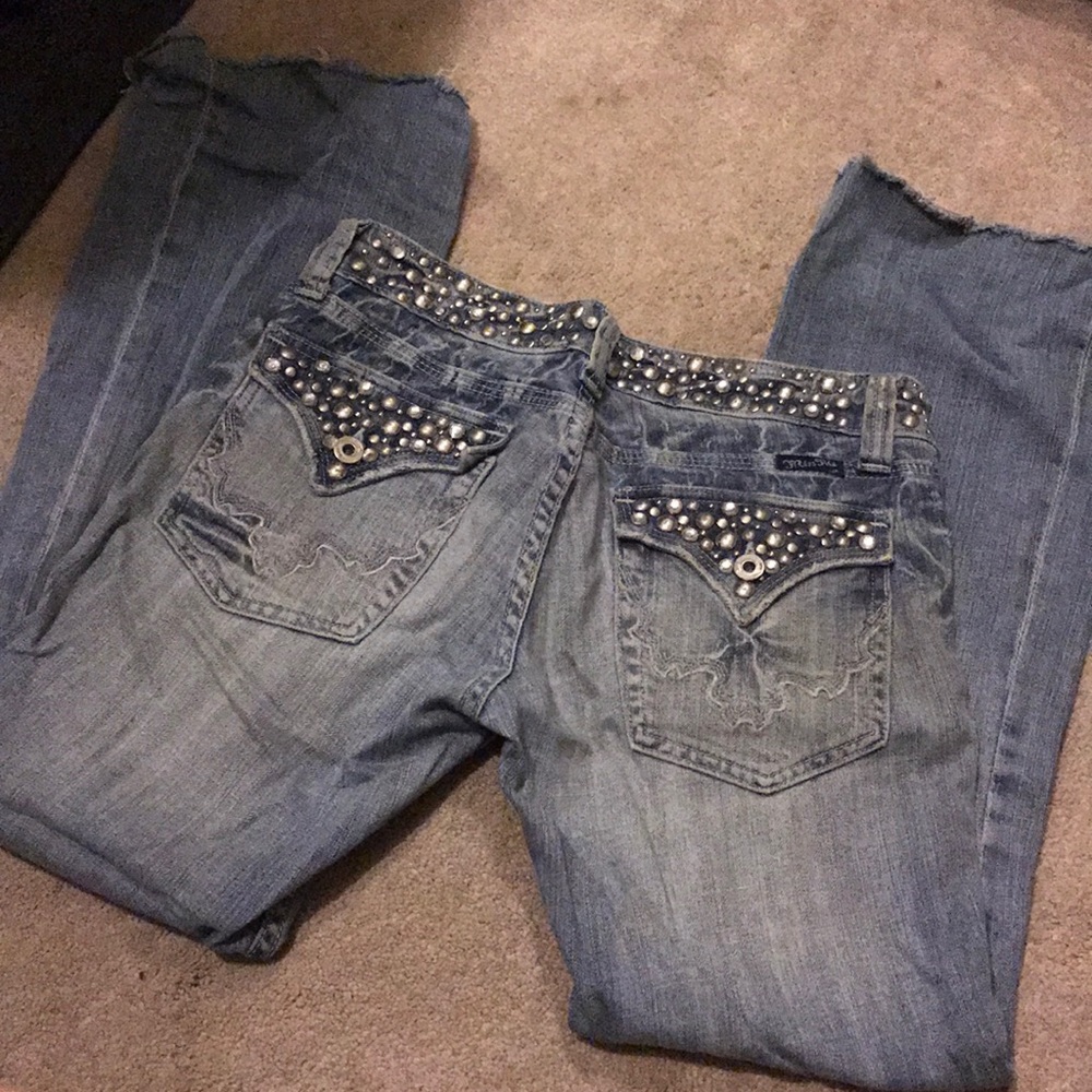 MissMe rhinestone studded jeans. 28. 💋❤️